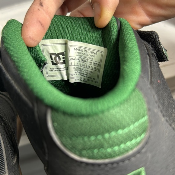 DC shoes - Picture 3 of 3